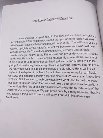 30 Day Miracle Fast- Hardcover Book