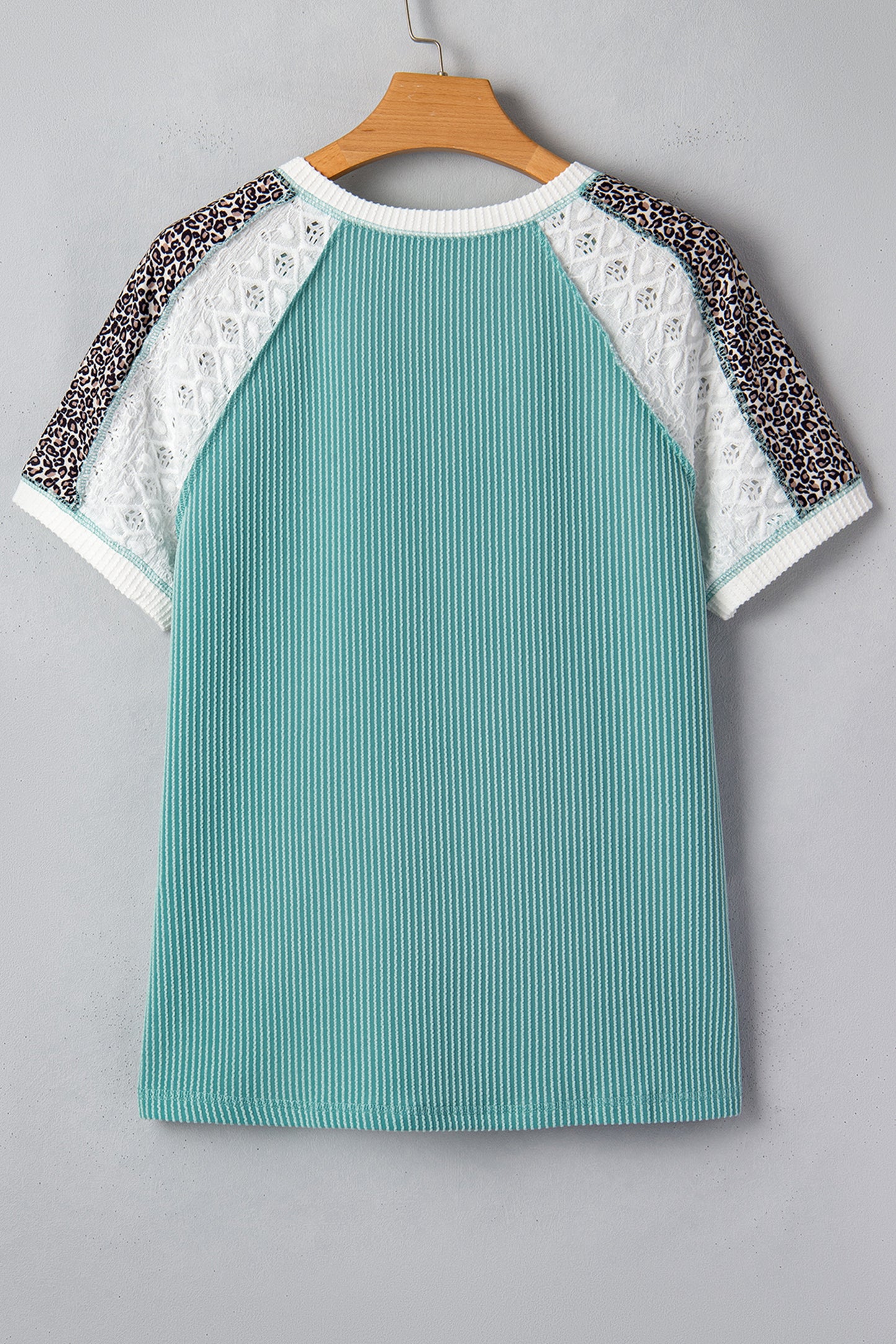 Green Color Block Lace Leopard Patchwork Twisted Ribbed Tee