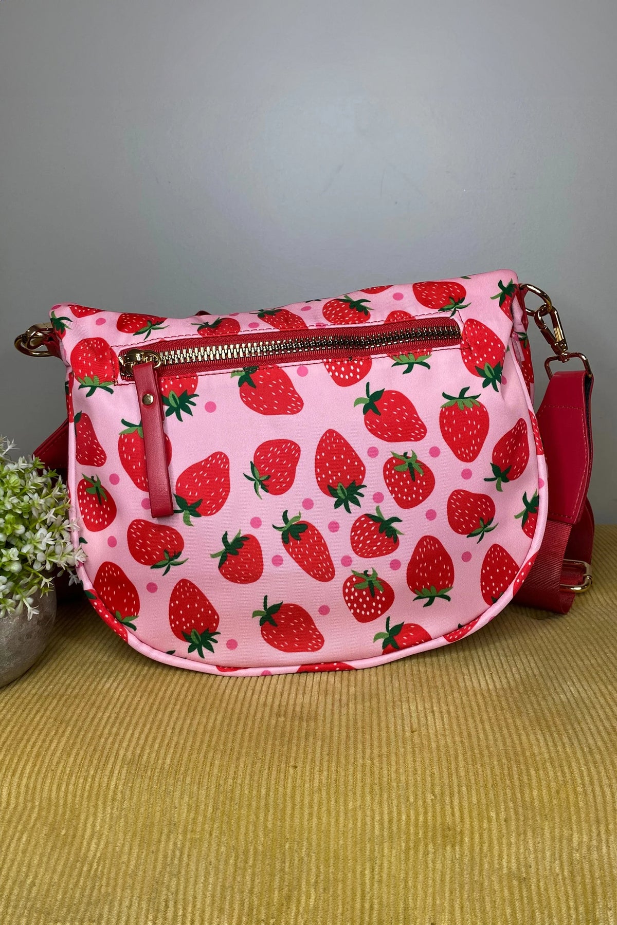 Fiery Red Pretty Checkerboard/ Strawberry Printed Canvas Double Zip Crossbody Bag